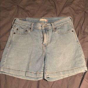 Women’s Levi Jean Shorts